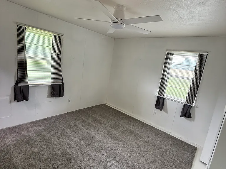225 Polk Rd #123 — Photo 16