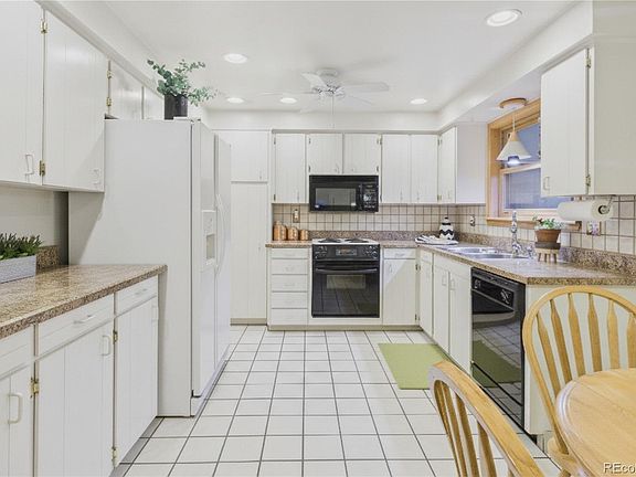 2nd image of 9738 Sierra Drive