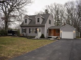 26 Lackey Dam Rd, Sutton, MA 01590