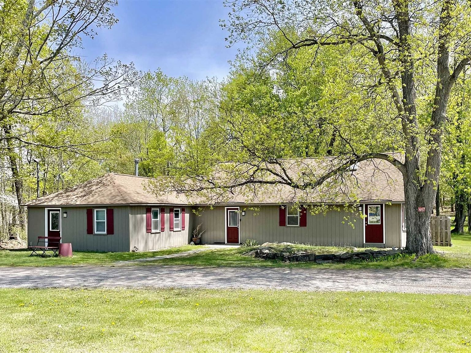 617 Broadway 9W, Ulster Park, NY 12487 Zillow