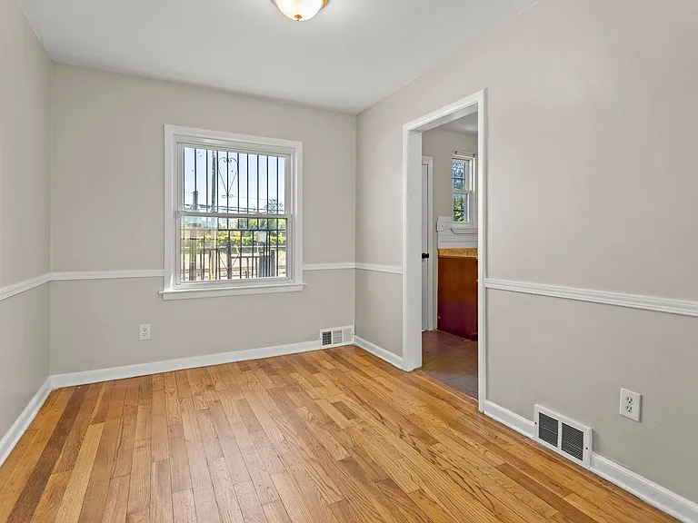 450 Marquette Dr — Photo 10