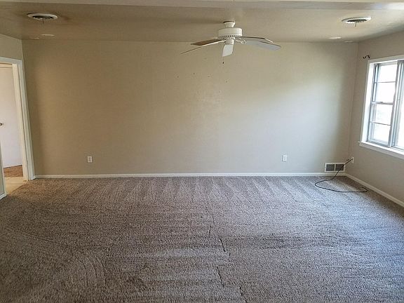 4th image of 3107 Ross St
