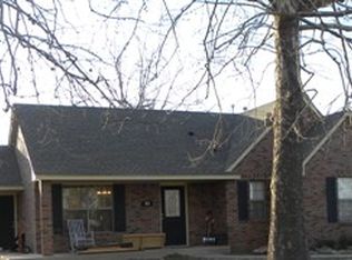 213 N Mulberry St, Crescent, OK 73028