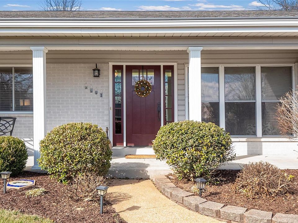 1st image of 2651 Baltusrol Dr