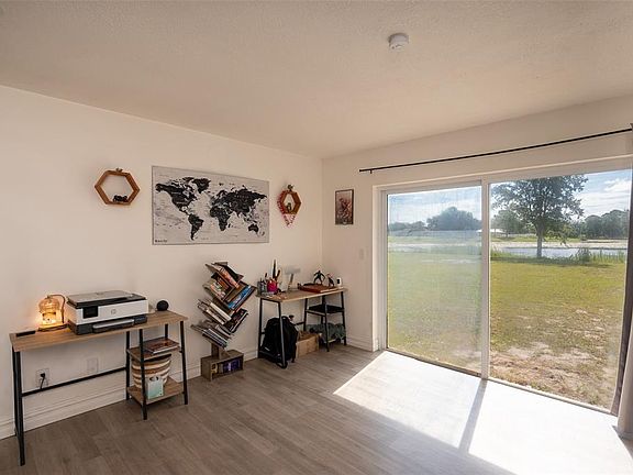 5th image of 2131 Hainlin Ct