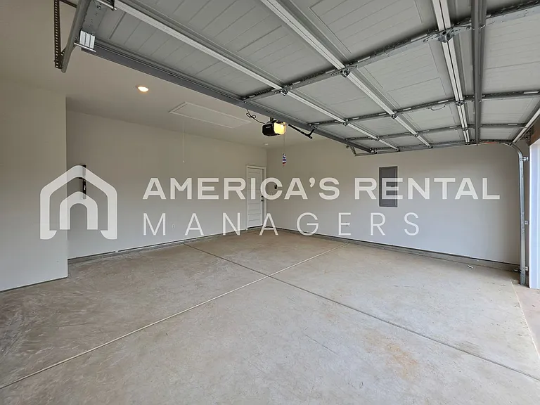177 Keller Dr — Photo 19