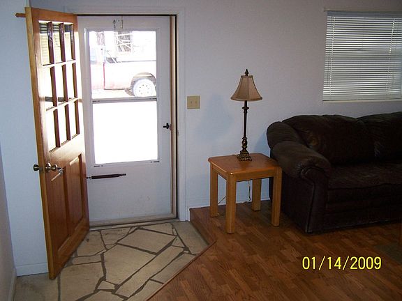 4th image of 1523 Kentucky Ave SE
