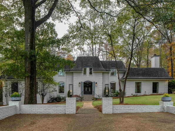 2614 Kings Ridge Dr, Birmingham, AL 35243