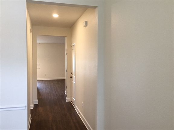 5th image of 3051 Creek Village Ln