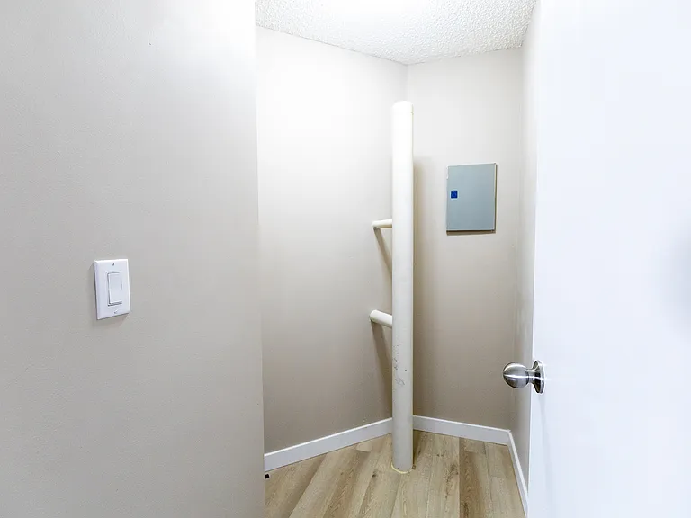 11611 Oakfield Dr SW — Photo 25