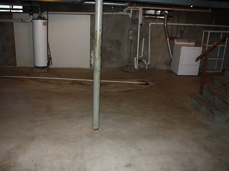 9300 Fern Creek Rd — Photo 30