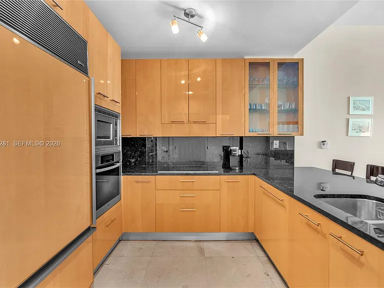 6799 Collins Ave #309 — Photo 11