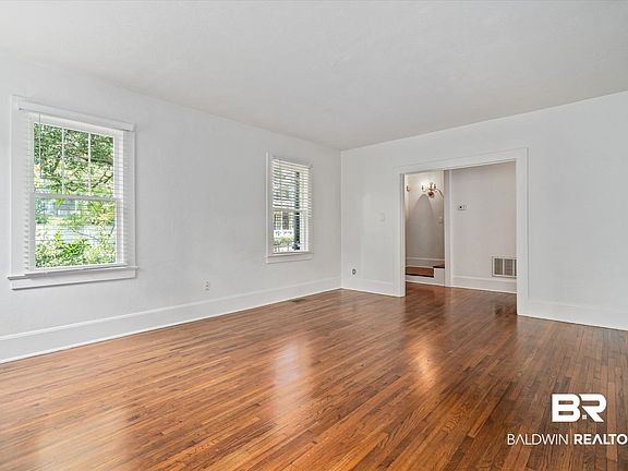 4th image of 1159 Palmetto St