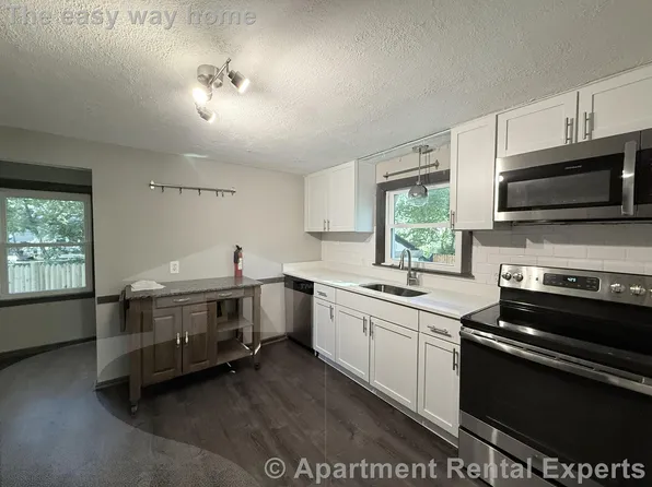 21 Jerome St, Medford, MA 02155