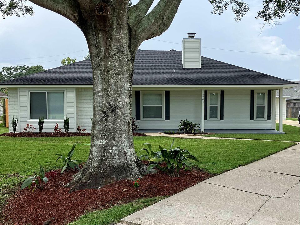 1st image of 17741 La Grange Ct