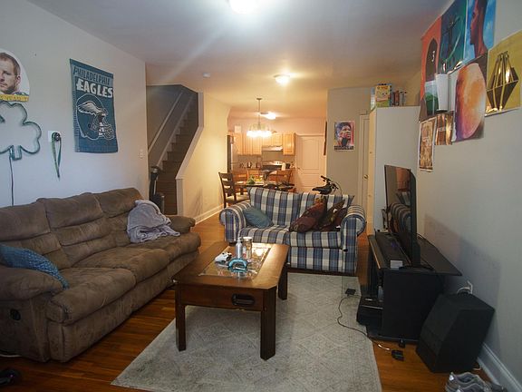 3rd image of 609 N 34th St #1