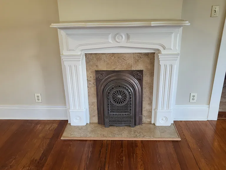 2748 Wisteria St — Photo 6