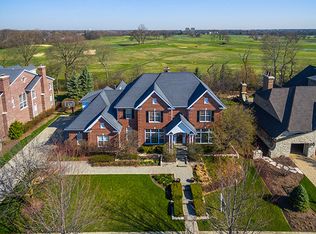 851 Deerpath Ct, Wheaton, IL 60189