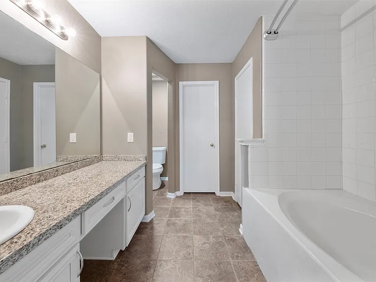 6803 Highwind Bend Ln — Photo 16