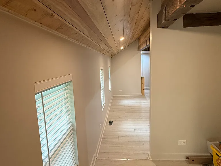 7103 Elton Ave — Photo 1