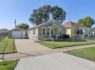 2013 3rd Ave, Council Bluffs, IA 51501
