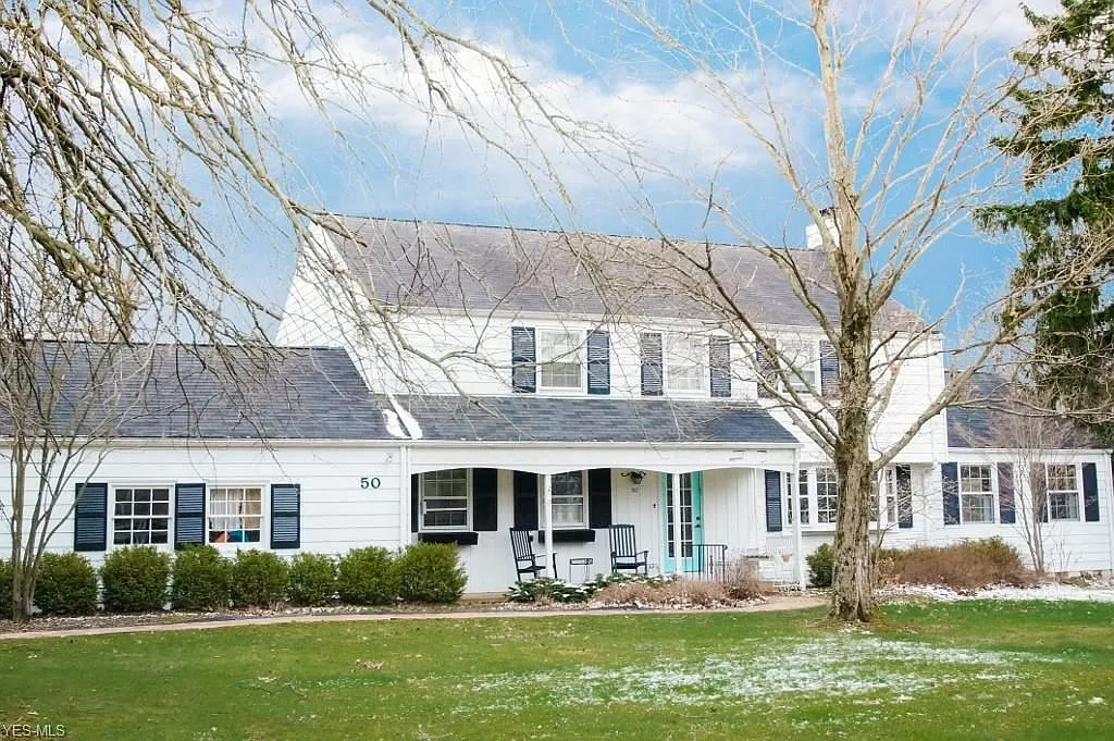 50 Kenton Rd photo 1