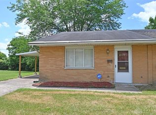 4714 Stratsburg Dr, Dayton, OH 45417