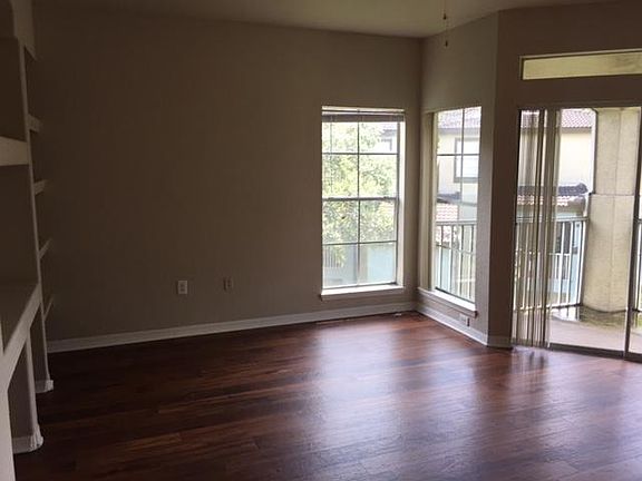 4th image of 8513 Island Breeze Ln Unit 203