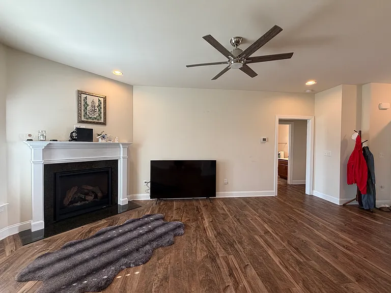 17209 Tobiah Way — Photo 25