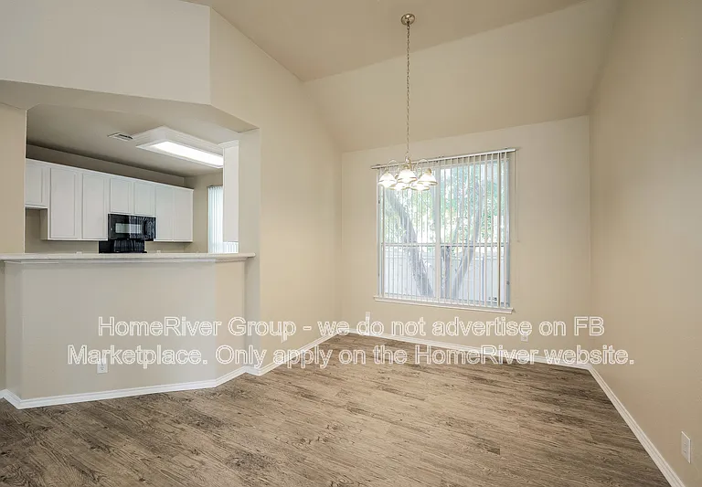 6763 Biscay Bay — Photo 7