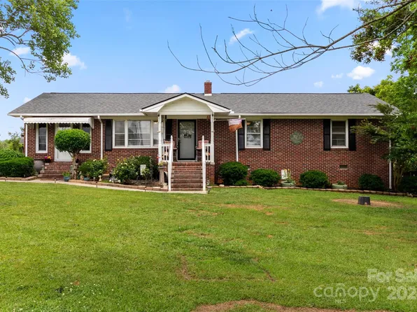 1924 Ford Dr, Chester, SC 29706