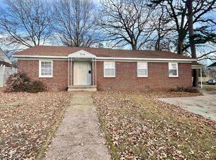 916 N Pine St, Florence, AL 35630