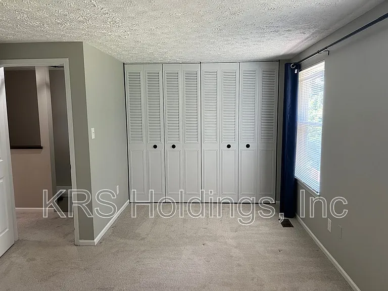 14582 Olde Kent Rd — Photo 16