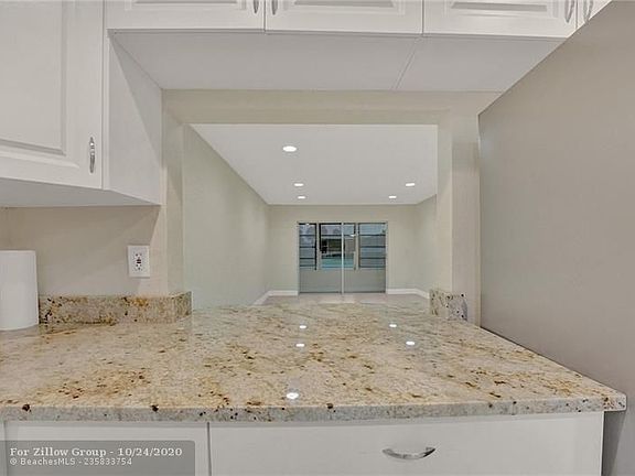 2nd image of 5510 Lakewood Cir N APT 512