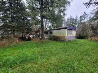 25748 Wiggins Ln, Veneta, OR 97487