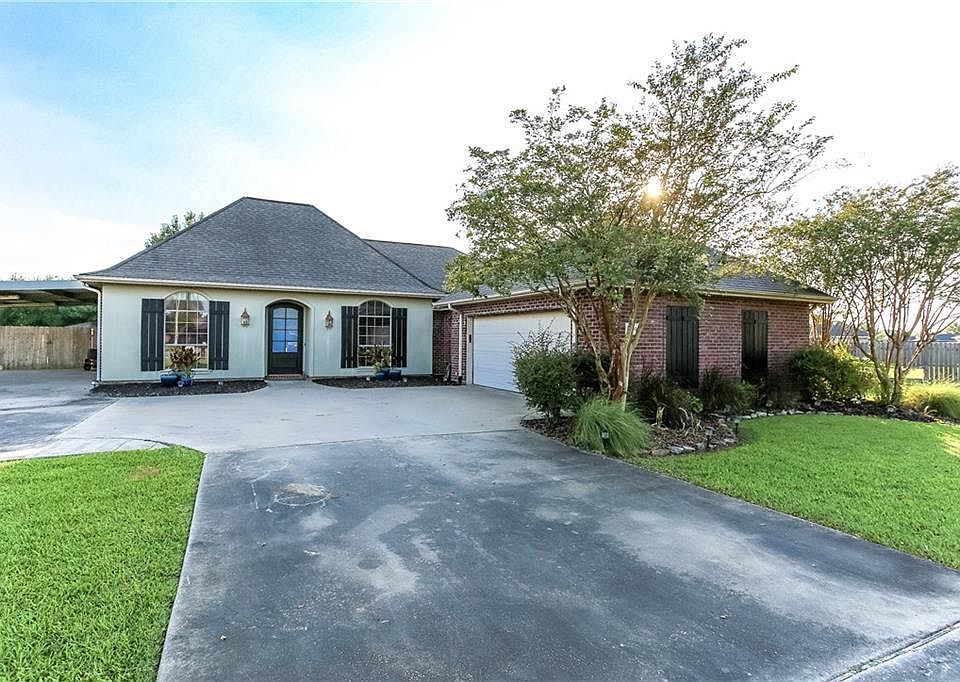 1st image of 2481 Quince Micheal Ln