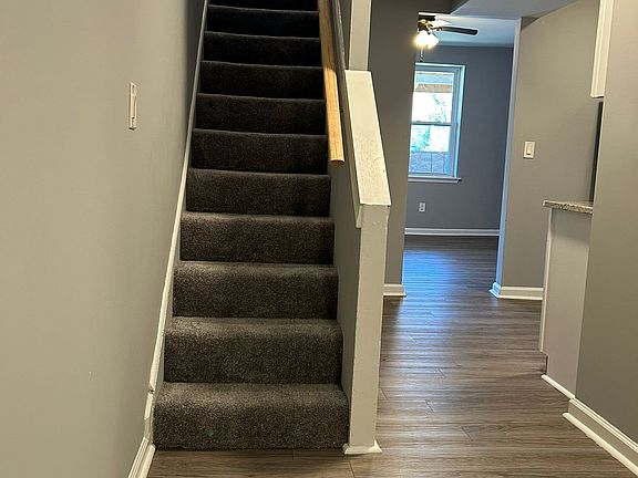 3rd image of 1212 Maltby Ave #C