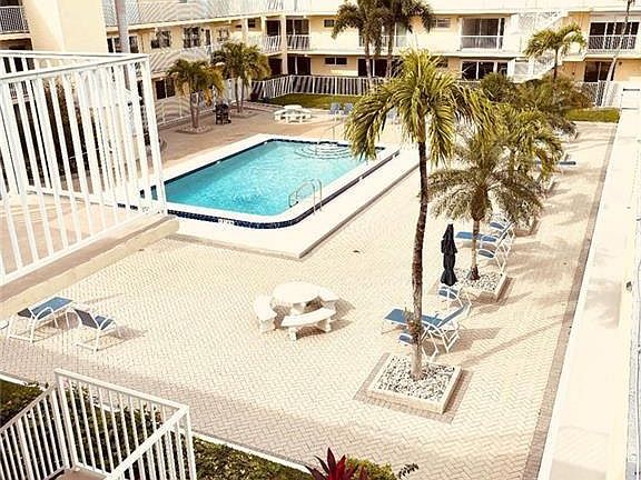 2nd image of 1100 8th Ave S APT 314B