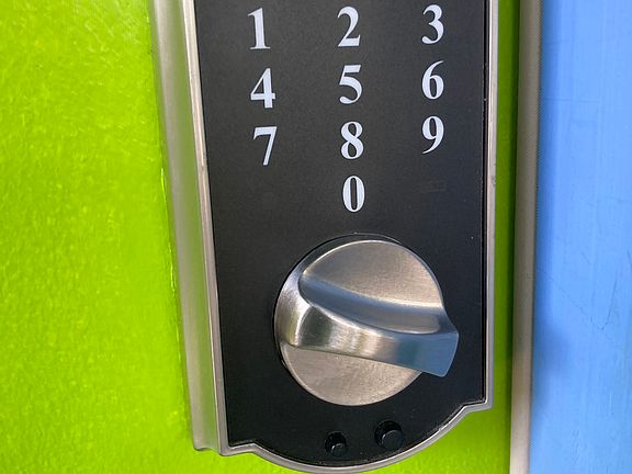 Keyless front entry.