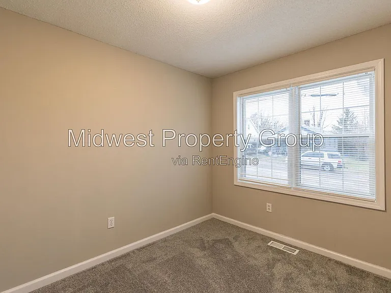 2986 Kincaid Ave — Photo 7