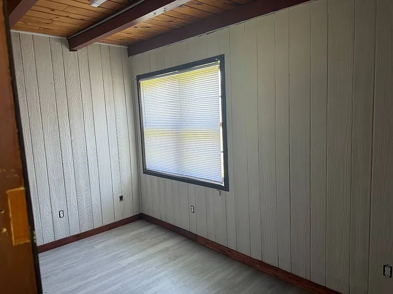 103 Hollyhock Ln #2 — Photo 3
