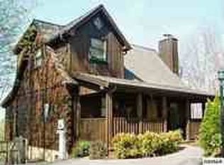 2015 Cluster Oak Way, Pigeon Forge, TN 37876