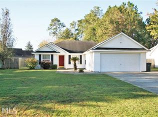 108 Luke Ln, Kingsland, GA 31548
