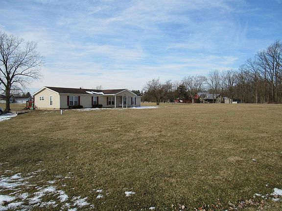 3rd image of 4141 S County Road 900 E