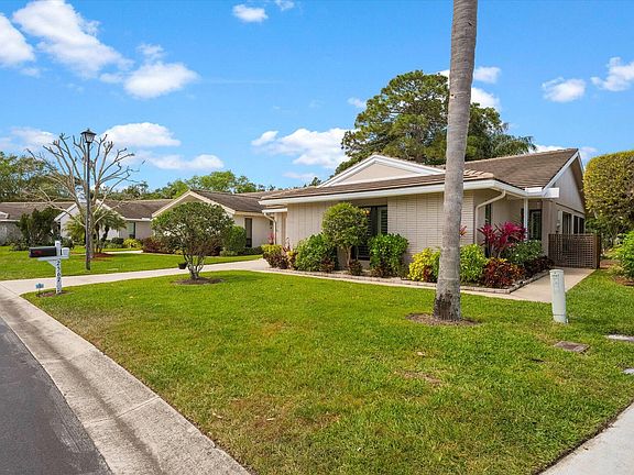 2nd image of 2567 SW Egret Pond Circle