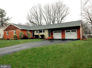 309 Gochnauer Ave, Lititz, PA 17543