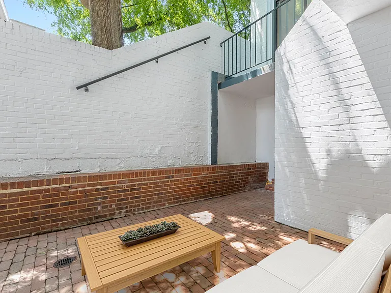 The Gallery Apartments — Photo 14