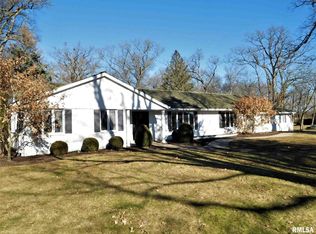 39 Waldheim Rd, Morton, IL 61550