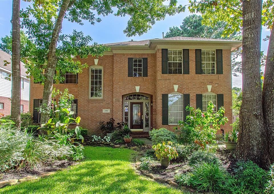 1st image of 2910 Maple Bend Dr
