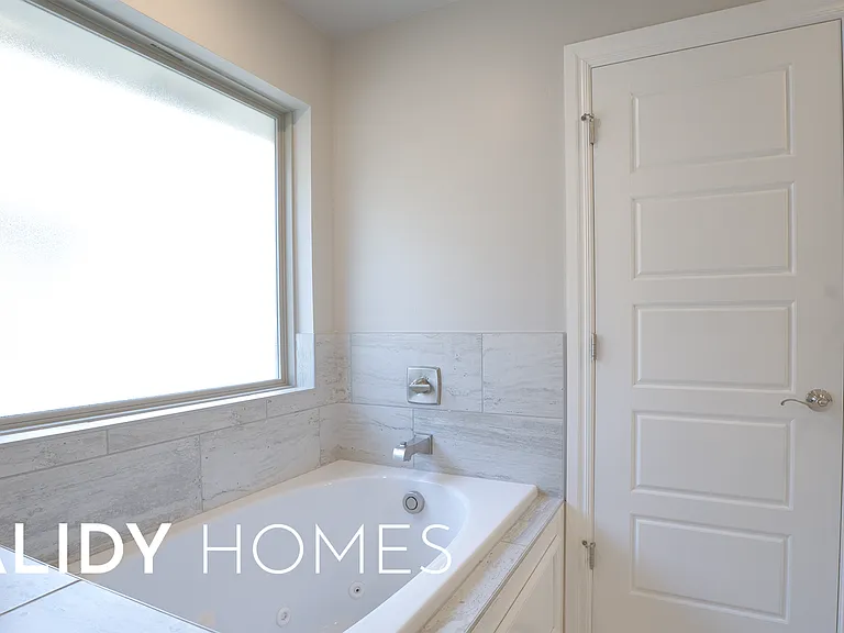 12500 Elba Dr — Photo 41